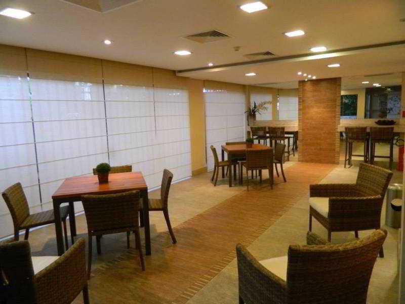 Cosmopolitan Praia Flat Сантос Екстериор снимка